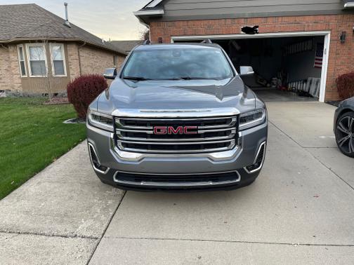 2021 GMC Acadia SLT
