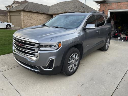 2021 GMC Acadia SLT