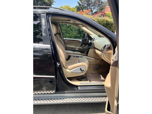 Black 2010 Mercedes-Benz M-Class ML 350