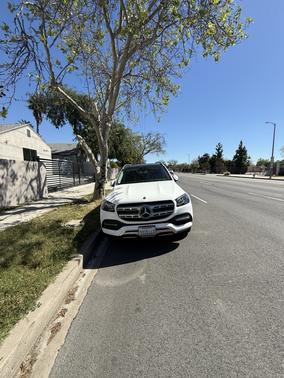 White 2020 Mercedes-Benz GLS 450 4MATIC