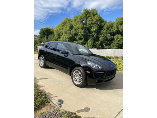 2017 Porsche Macan Macan