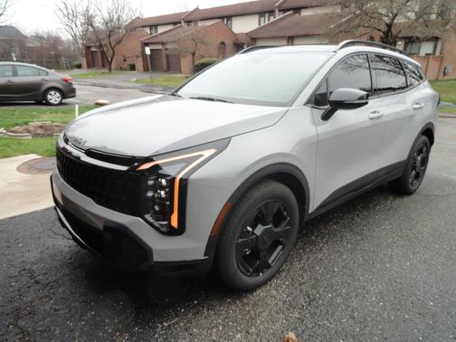 2026 Kia Sportage Hybrid X-Line