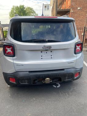 Silver 2015 Jeep Renegade Latitude