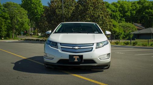 White 2015 Chevrolet Volt Base