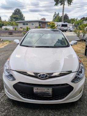 2015 Hyundai SONATA Hybrid Limited