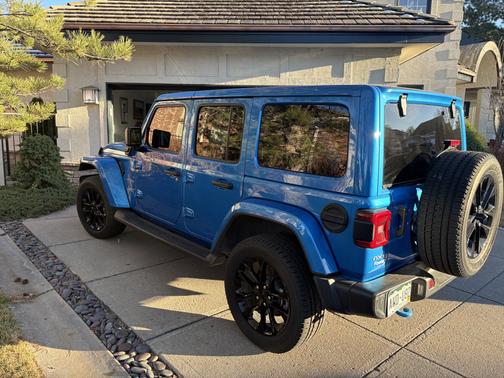 2023 Jeep Wrangler 4xe Sahara