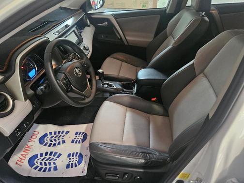 White 2014 Toyota RAV4 Limited