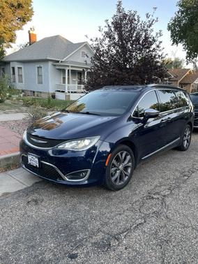 2017 Chrysler Pacifica Limited