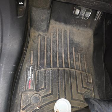 Black 2016 Chevrolet Sonic RS