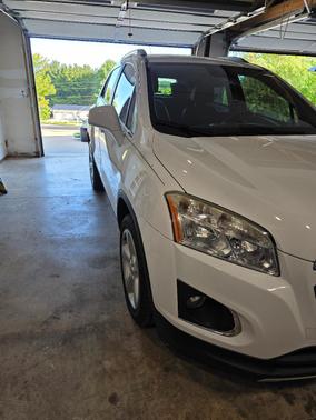White 2015 Chevrolet Trax LTZ