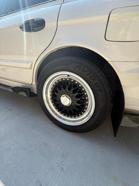 White 2004 Hyundai SONATA Base