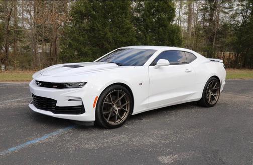 White 2022 Chevrolet Camaro 2SS
