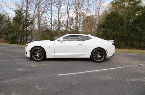 White 2022 Chevrolet Camaro 2SS