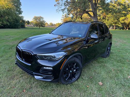 Black 2020 BMW X5 xDrive40i