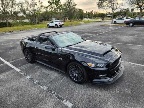 2015 Ford Mustang GT Premium