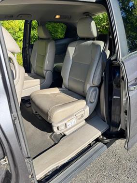 Gray 2016 Honda Odyssey EX-L