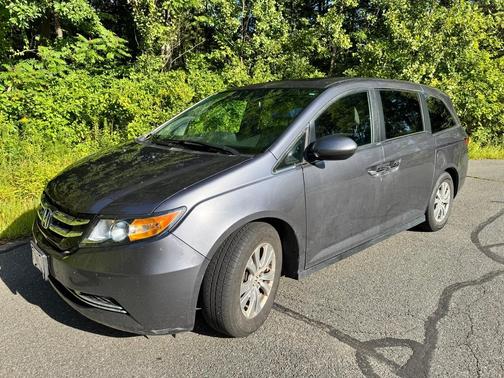 Gray 2016 Honda Odyssey EX-L