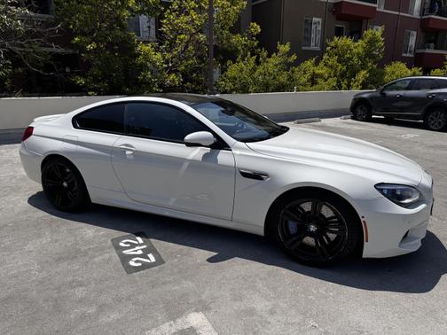 2015 BMW M6 Base