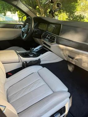 Gray 2023 BMW X6 M50i