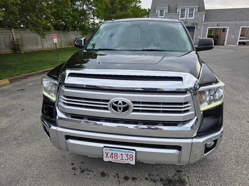 Black 2014 Toyota Tundra 1794