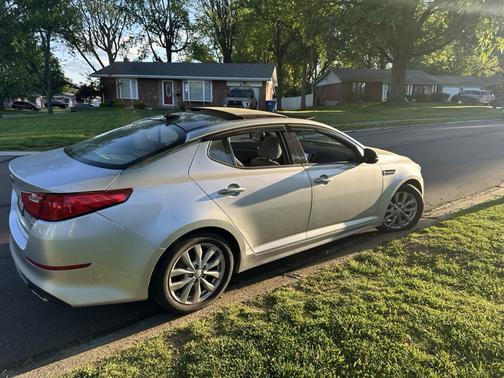 Silver 2014 Kia Optima EX