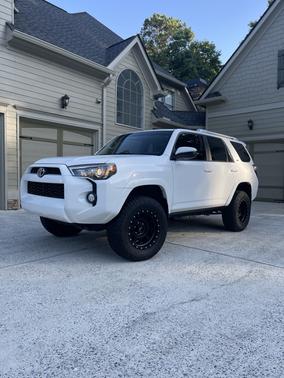 2018 Toyota 4Runner SR5