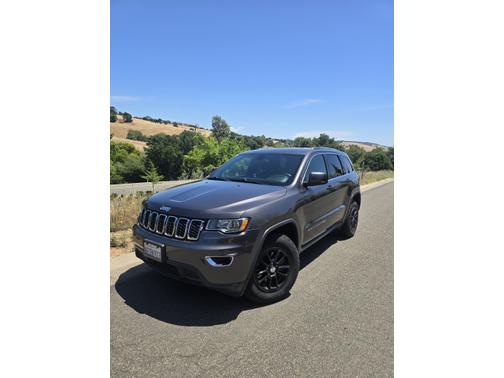 2018 Jeep Grand Cherokee Laredo E