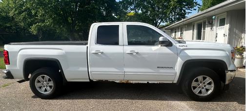 White 2014 GMC Sierra 1500 SLE