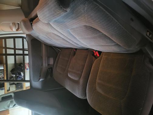 White 2002 Ford Explorer XLT