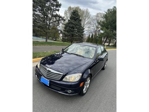 2011 Mercedes-Benz C-Class C 300 4MATIC Luxury