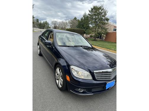 2011 Mercedes-Benz C-Class C 300 4MATIC Luxury