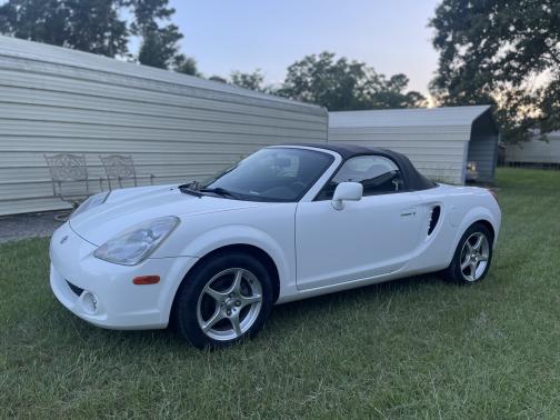 2004 Toyota MR2 Spyder