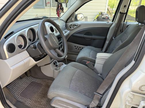 2007 Chrysler PT Cruiser Base