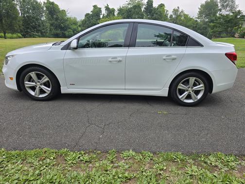 2015 Chevrolet Cruze 2LT
