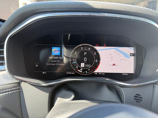 2024 Jaguar F-PACE P250 R-Dynamic S