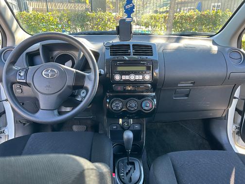 2009 Scion xD Base