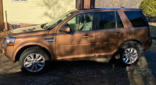 2014 Land Rover LR2 Base