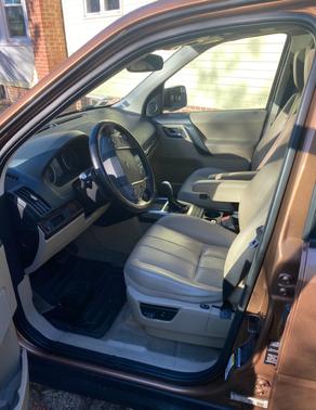 2014 Land Rover LR2 Base