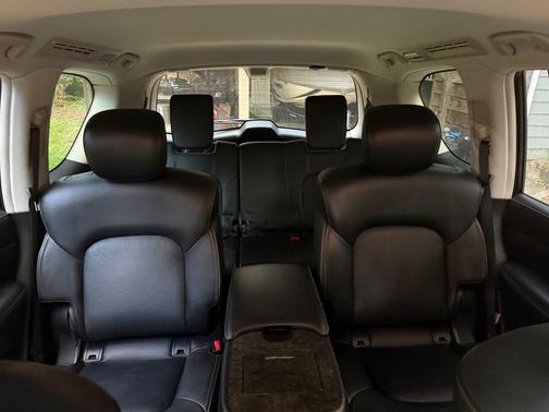Gray 2020 INFINITI QX80 LUXE