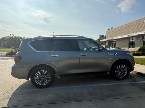Gray 2020 INFINITI QX80 LUXE