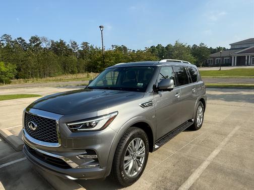 Gray 2020 INFINITI QX80 LUXE