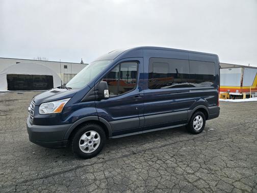 2017 Ford Transit-150 XLT