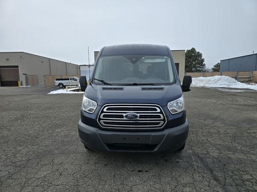 2017 Ford Transit-150 XLT