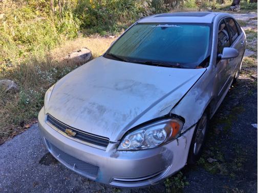 Silver 2014 Chevrolet Impala Limited LT