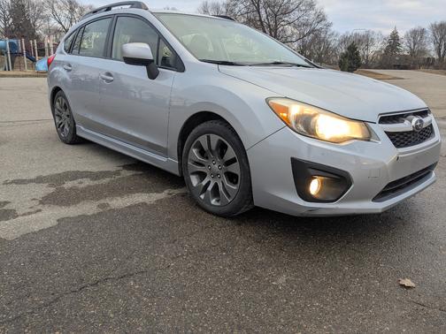 Silver 2013 Subaru Impreza 2.0i Sport Limited