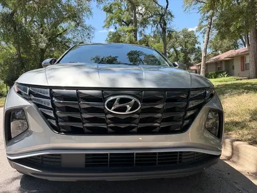 Silver 2022 Hyundai TUCSON SEL