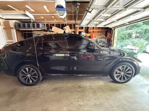 2023 BMW X6 xDrive40i