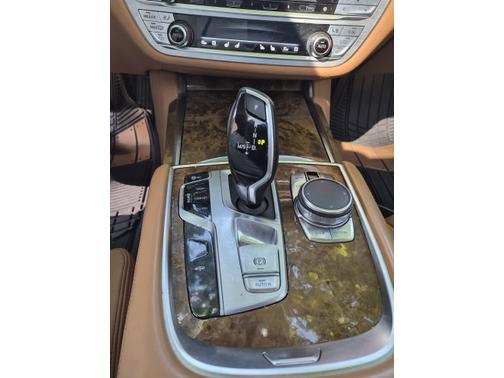 Blue 2016 BMW 750 i xDrive
