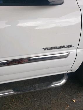 2005 GMC Yukon XL 1500 SLE
