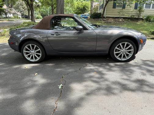 2006 Mazda MX-5 Miata Grand Touring